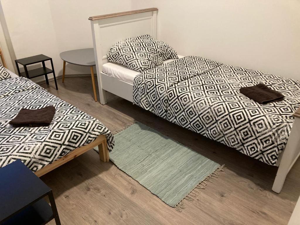 Downtown Modern 3 Bedrroom+ Living Room Apartment Wesselenyi 1.3 Szombathely Zewnętrze zdjęcie